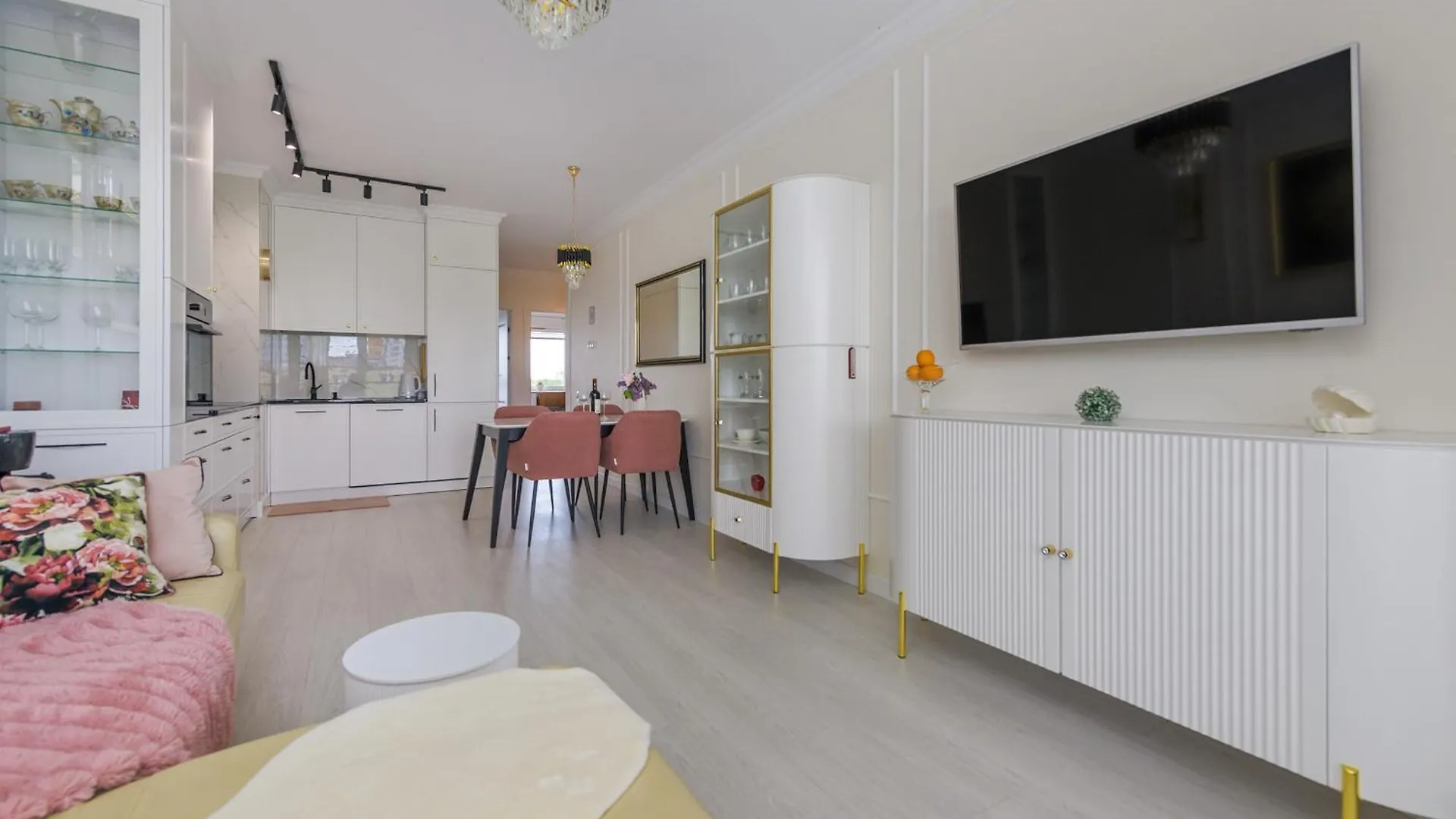 kontakty Apartament Porto - Park Reagana